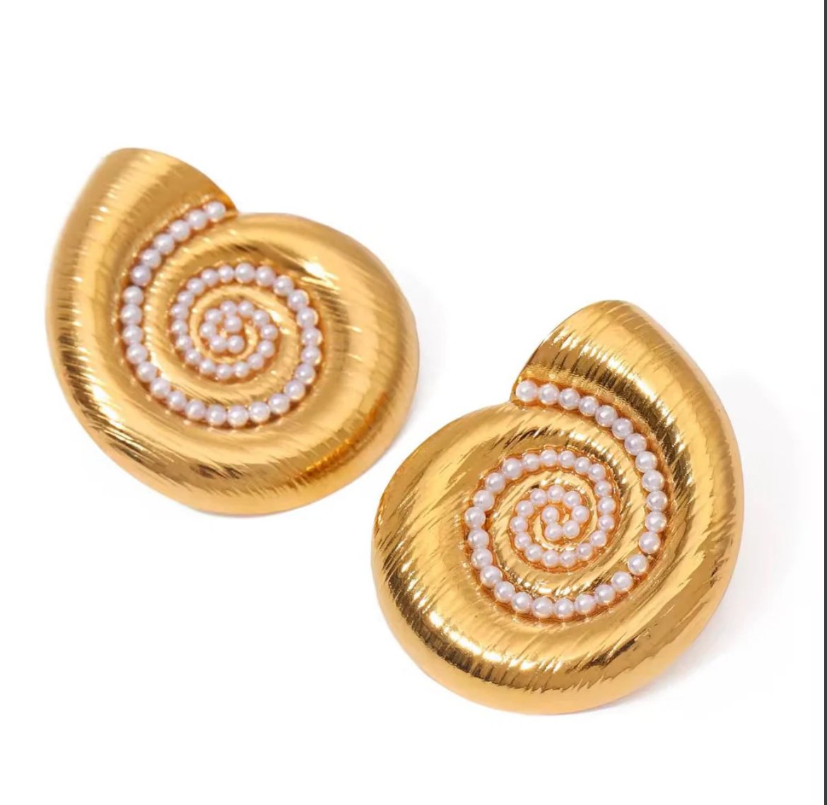 Nautilus Pearl Spiral Studs