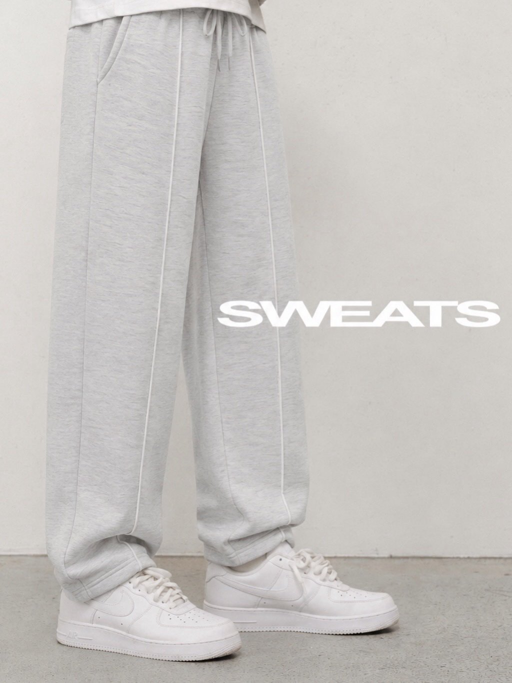 Iceborn Essential Sweatpants